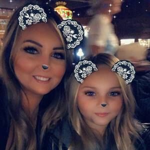 Meet your Posher, Justina